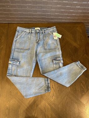 NWT Red Bottom cargo denim jeans pants size 14